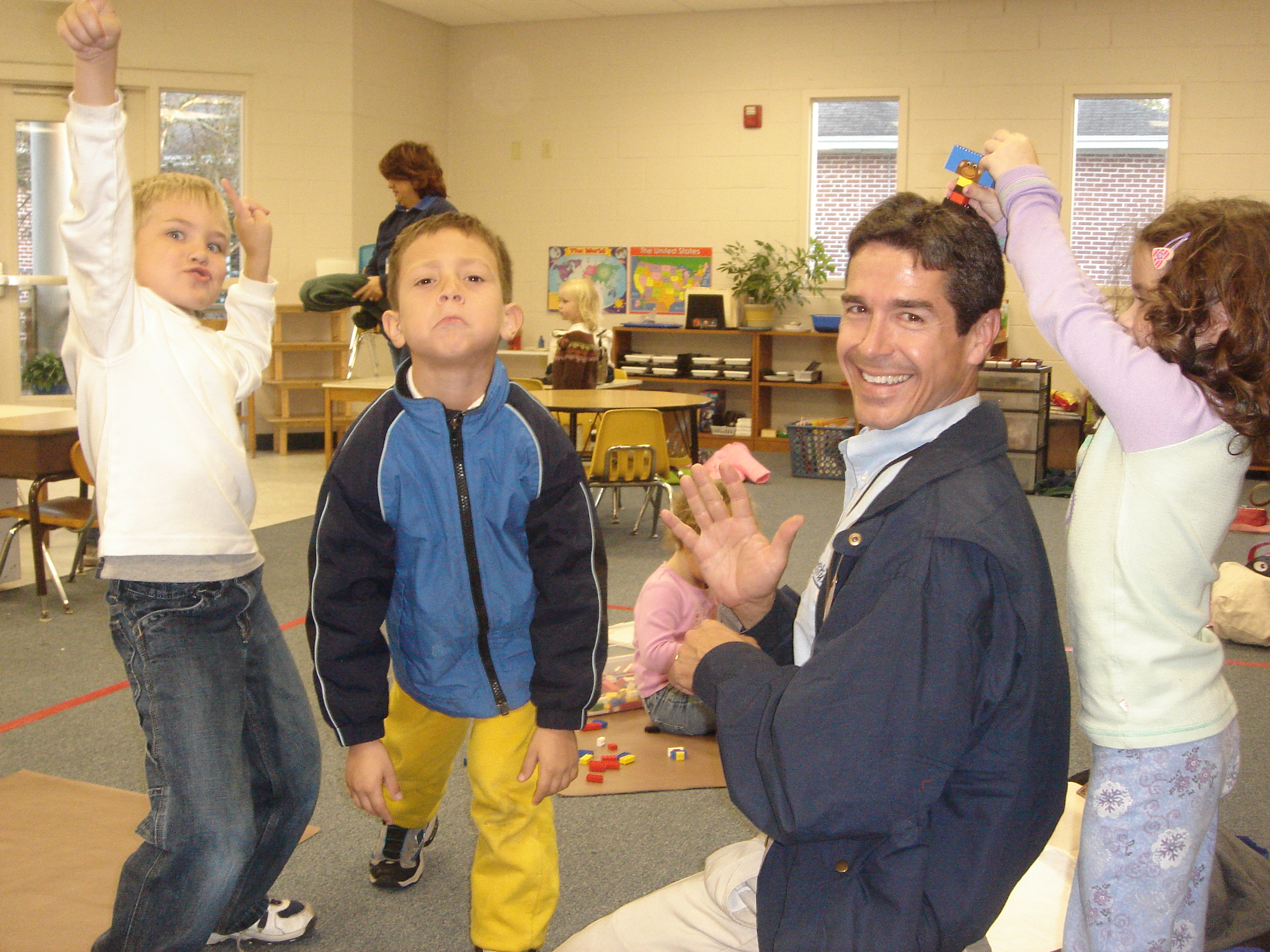 kindergarten 2006 - let the children come to you (photo: Chapin Noel) children