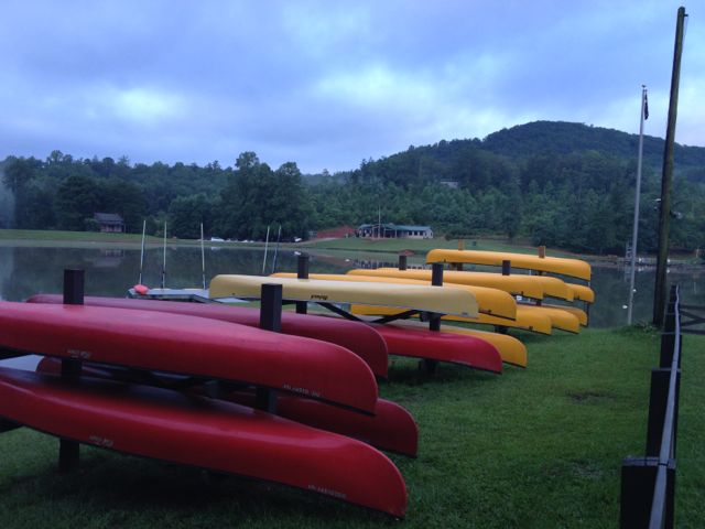pretty colors canoes