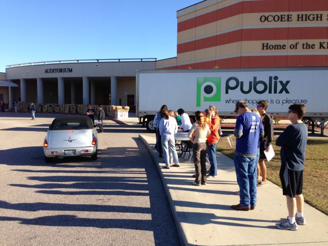 virtually everyone's efforts to delver food for needy families goes unnoticed (and that's ok) volunteering