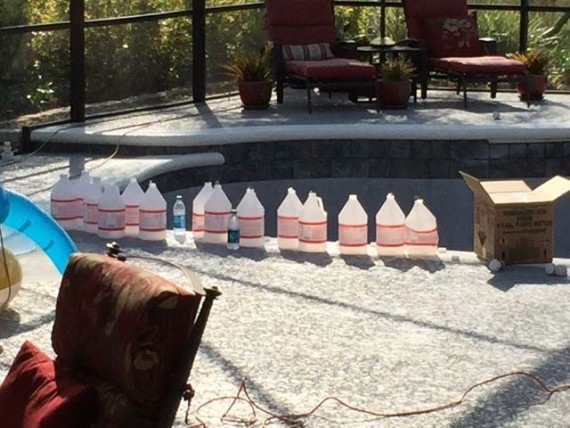 Acid washing a Florida pool