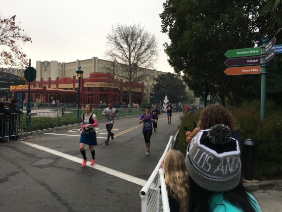 Disneyland Star Tours Half Marathon 2016